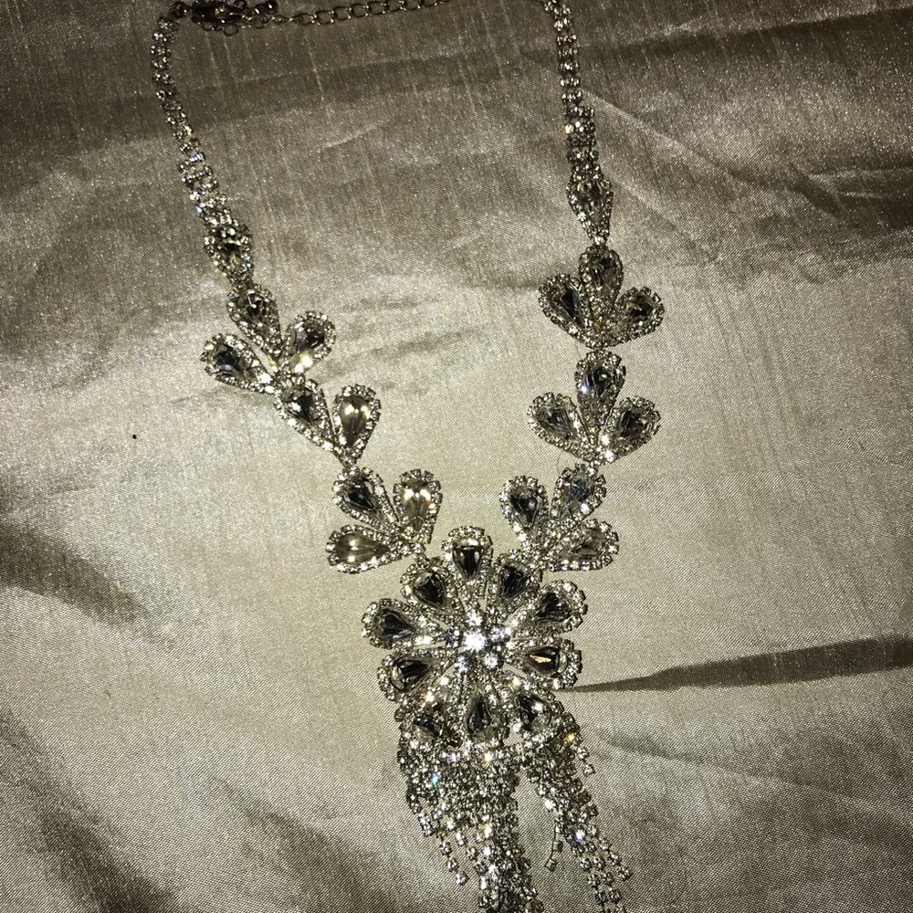 Necklace - Picture 2 of 2